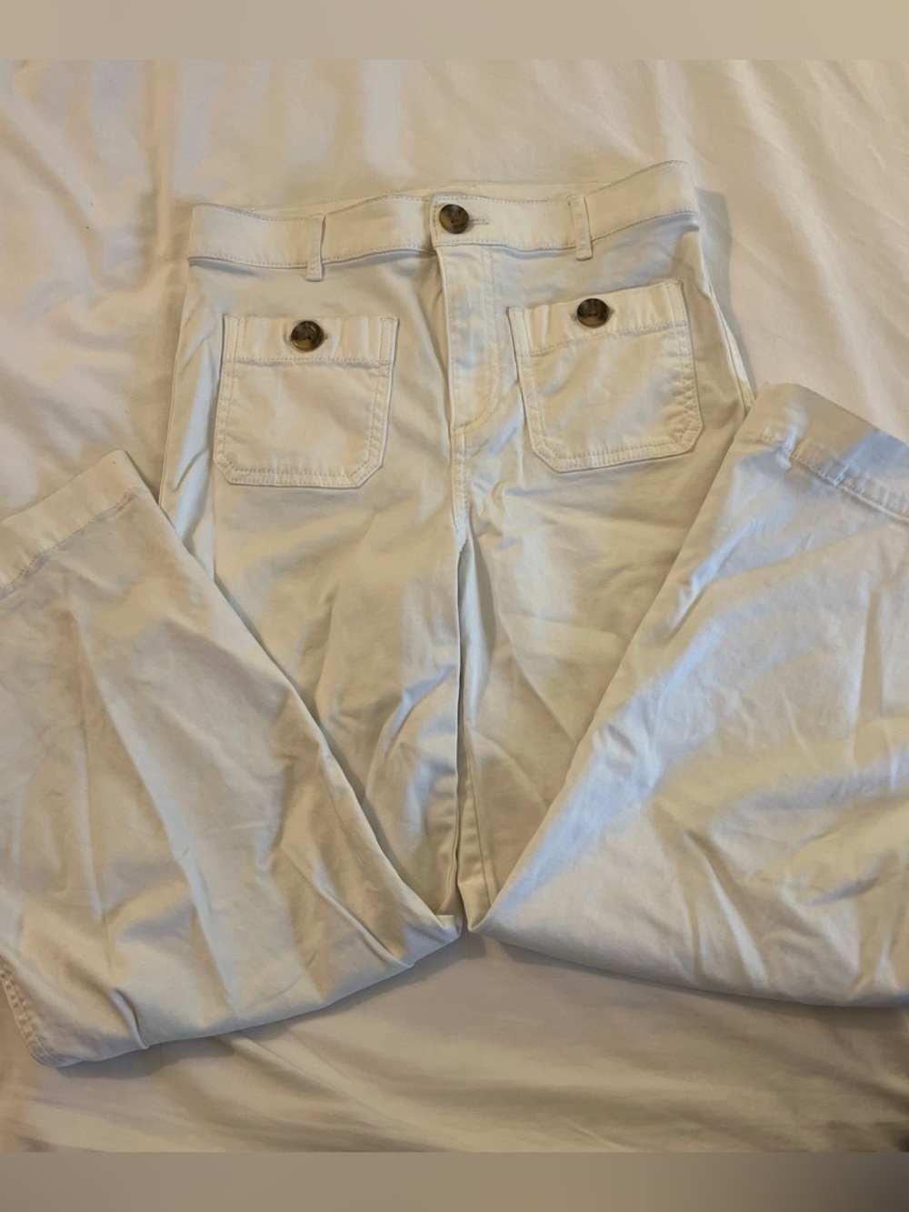 Ann Taylor White High-Rise Jeans with Button-Pocket Detail